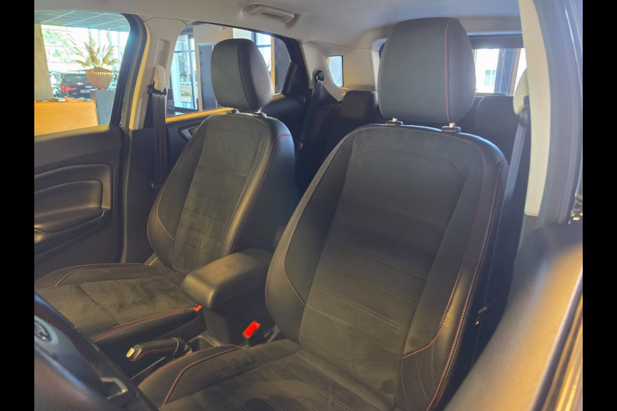 Ford EcoSport 1.0 EcoBoost ST-Line Black l Camera l Trekhaak l Led l Winter pakket