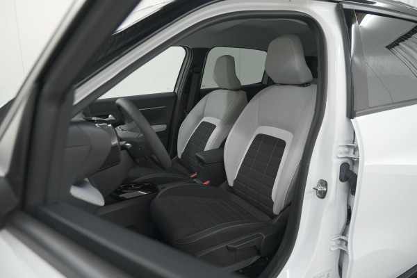 Citroën ë-C3 Max 113pk 44 kWh | 11 KW Lader | 96% SOH | Camera | Navigatie | Parkeersensoren