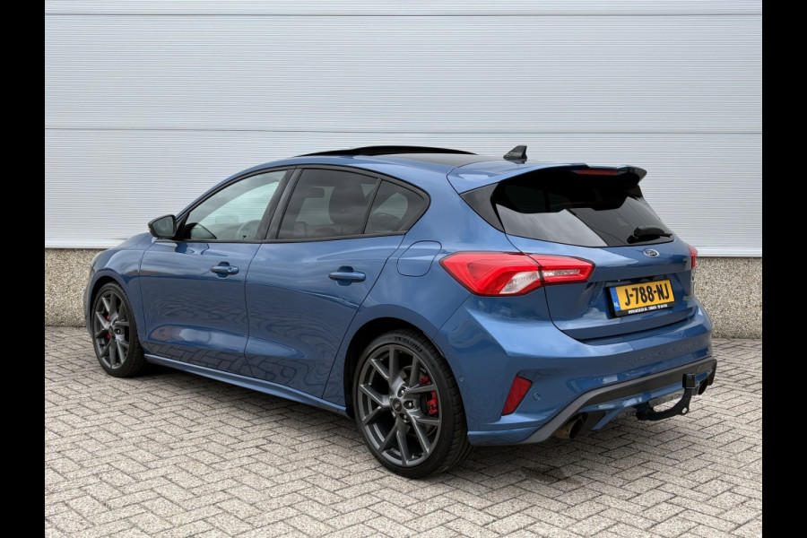 Ford Focus 2.3 EcoBoost ST-3 DEALERONDERHOUDEN! NAP! PANODAK!