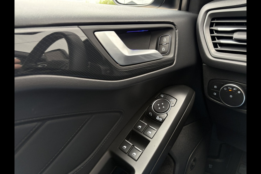 Ford Focus 2.3 EcoBoost ST-3 DEALERONDERHOUDEN! NAP! PANODAK!