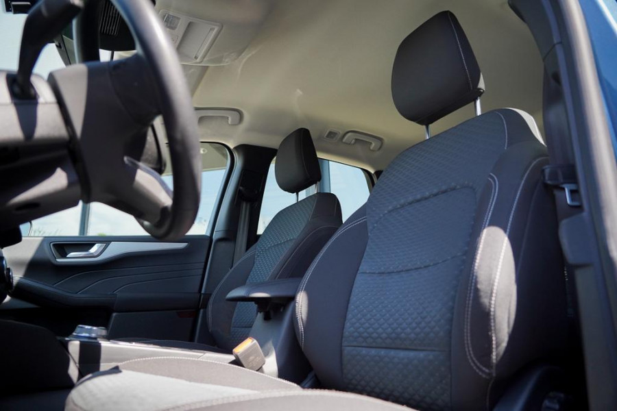 Ford Kuga 2.5 PHEV Cool & Connect / Winterpack / Blauw Metallic / Incl BTW