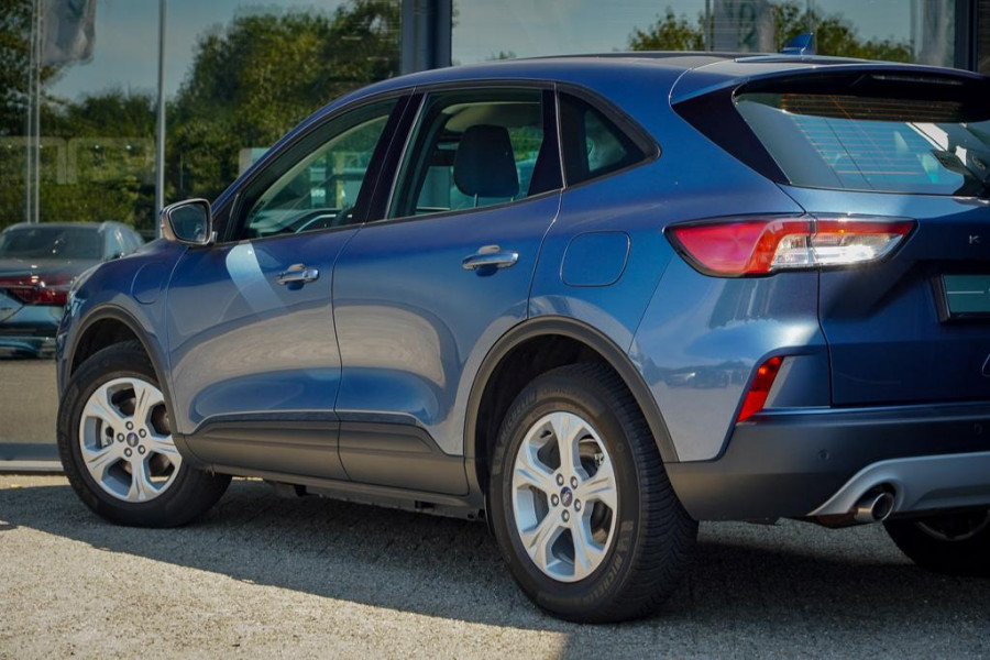 Ford Kuga 2.5 PHEV Cool & Connect / Winterpack / Blauw Metallic / Incl BTW