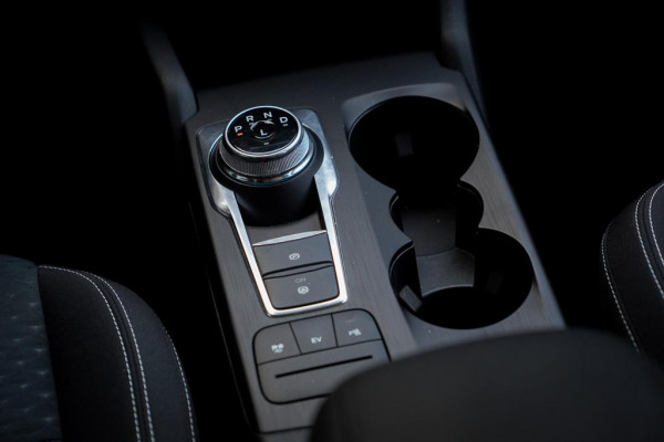 Ford Kuga 2.5 PHEV Cool & Connect / Winterpack / Blauw Metallic / Incl BTW