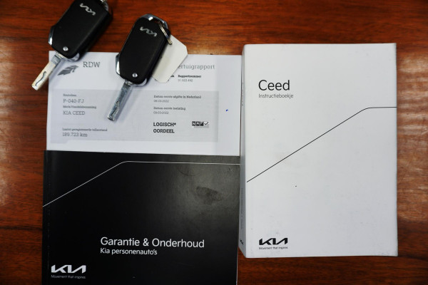 Kia Ceed Sportswagon 1.0 T-GDi 120PK Hybrid/Automaat/Trekhaak/ Dealeronderhouden/Metallic lak.