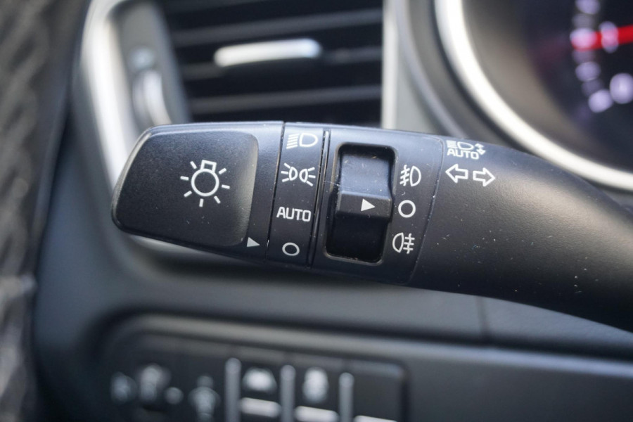 Kia Ceed Sportswagon 1.0 T-GDi 120PK Hybrid/Automaat/Trekhaak/ Dealeronderhouden/Metallic lak.
