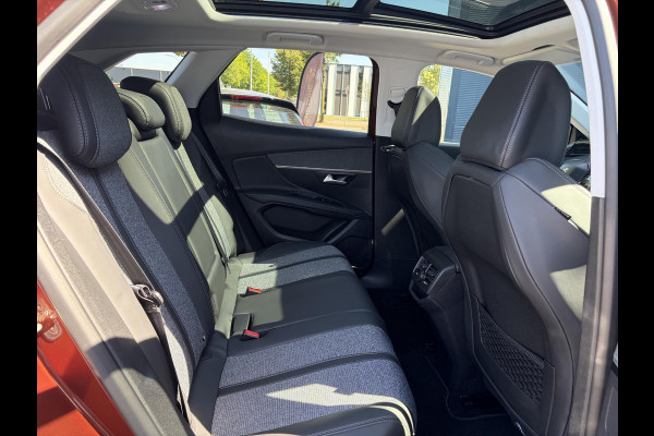 Peugeot 3008 1.2 PureTech Allure Distributieriem vv in 2025 l Pano l 360°Camera l Carplay l Dealer Onderhouden l Navi l Halfleder l Pdc l Keyless l 131pk l 6 Bak l Apk tot 12-2026