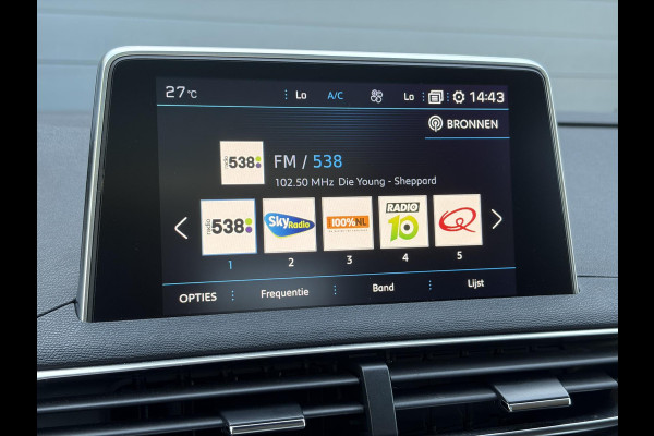 Peugeot 3008 1.2 PureTech Allure Distributieriem vv in 2025 l Pano l 360°Camera l Carplay l Dealer Onderhouden l Navi l Halfleder l Pdc l Keyless l 131pk l 6 Bak l Apk tot 12-2026