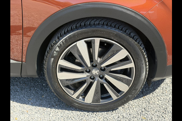 Peugeot 3008 1.2 PureTech Allure Distributieriem vv in 2025 l Pano l 360°Camera l Carplay l Dealer Onderhouden l Navi l Halfleder l Pdc l Keyless l 131pk l 6 Bak l Apk tot 12-2026
