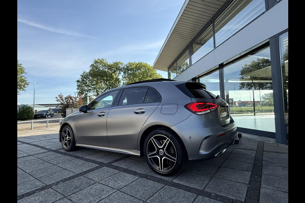 Mercedes-Benz A-Klasse 250e Aut Hybrid AMG Sport Limited | Sfeer | SoH 98% | Trekhaak orig | Panorama |