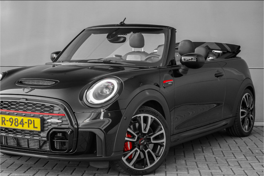 MINI Cabrio 2.0 John Cooper Works HUD H&K ACC Stuurwielverw Camera 18"