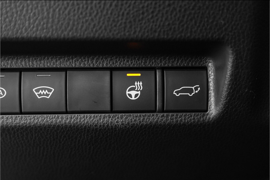 Toyota RAV4 2.5 Hybrid AWD Bi-Tone Navi ACC Camera Trekhaak
