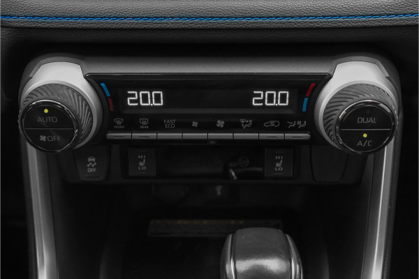 Toyota RAV4 2.5 Hybrid AWD Bi-Tone Navi ACC Camera Trekhaak