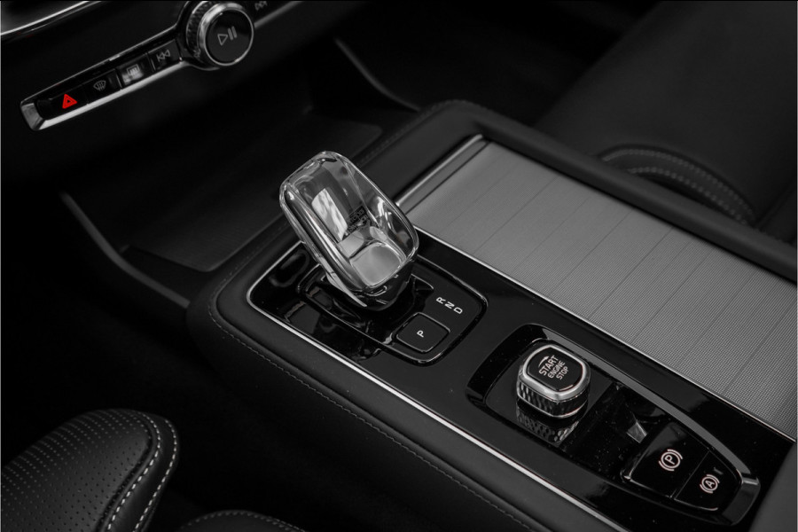Volvo XC90 HEICO 2.0 T8 Plug-in AWD Ultra Black 7p Model 2027 B&W Pano Massage Stoelventilatie Trekhaak