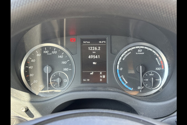 Mercedes-Benz eVito 112 66kWh L2 Elektrisch 95.8% (SOH) 280-WLTP 80kw Snelladen Climate Control Cruise Control Camera Stoelverwarming Parkeersensoren