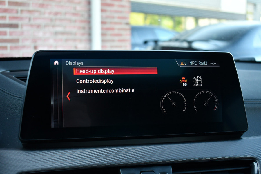 BMW X2 xDrive25e M-Sport | Pano | HUD | Sunset orange | 19 inch | Camera