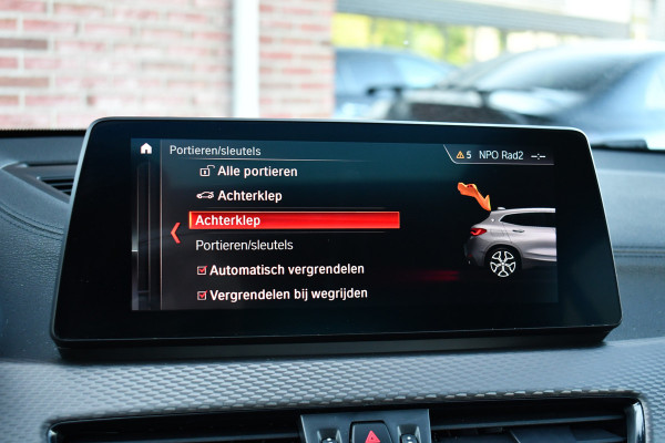 BMW X2 xDrive25e M-Sport | Pano | HUD | Sunset orange | 19 inch | Camera