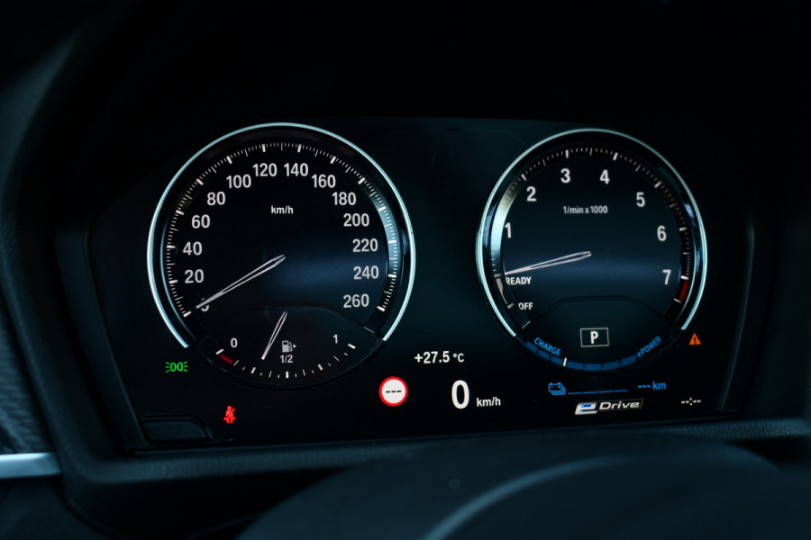 BMW X2 xDrive25e M-Sport | Pano | HUD | Sunset orange | 19 inch | Camera