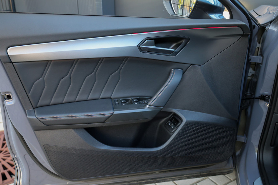 CUPRA Formentor 1.4 e-Hybrid VZ Performance | BTW | ACC | SPORTSTOELEN | STUURVERW | KEYLESS | SFEERVERLICHTING |