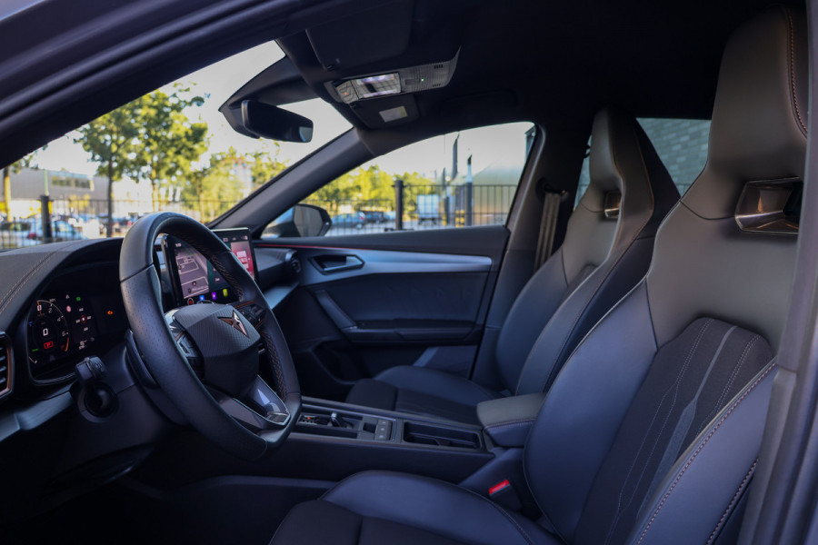 CUPRA Formentor 1.4 e-Hybrid VZ Performance | BTW | ACC | SPORTSTOELEN | STUURVERW | KEYLESS | SFEERVERLICHTING |
