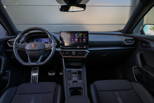 CUPRA Formentor 1.4 e-Hybrid VZ Performance | BTW | ACC | SPORTSTOELEN | STUURVERW | KEYLESS | SFEERVERLICHTING |