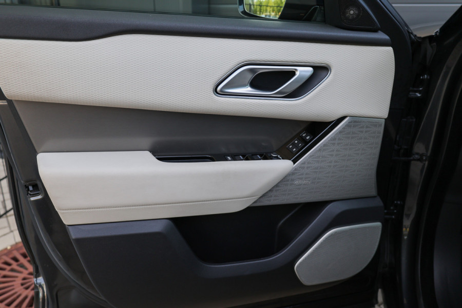 Land Rover Range Rover Velar 2.0 P400e SE | BTW | PANO | MERIDIAN 3D SURROUND | HUD | MEMORY | KEYLESS | CAMERA |