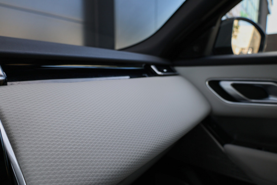 Land Rover Range Rover Velar 2.0 P400e SE | BTW | PANO | MERIDIAN 3D SURROUND | HUD | MEMORY | KEYLESS | CAMERA |