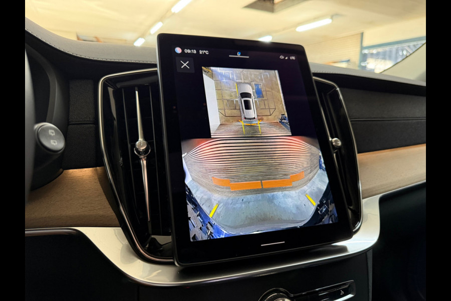 Volvo XC90 2.0 T8 Plug-in hybrid AWD Plus Dark | MY2026 | Luchtvering | Pano | H/K | Driver Assitance | Matrix Led | WinterPack