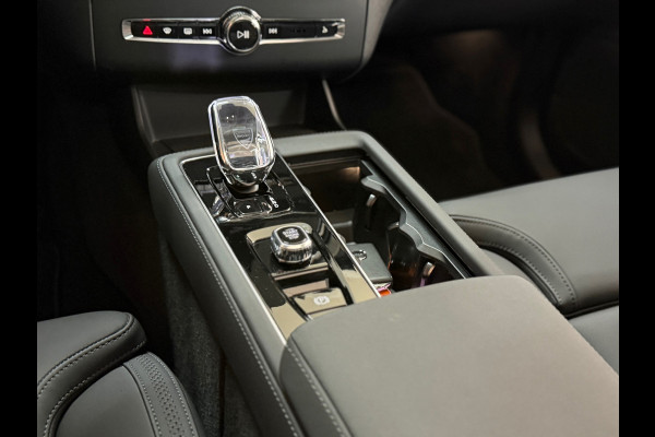 Volvo XC90 2.0 T8 Plug-in hybrid AWD Plus Dark | MY2026 | Luchtvering | Pano | H/K | Driver Assitance | Matrix Led | WinterPack