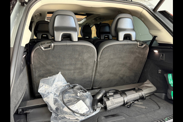 Volvo XC90 2.0 T8 Plug-in hybrid AWD Plus Dark | MY2026 | Luchtvering | Pano | H/K | Driver Assitance | Matrix Led | WinterPack