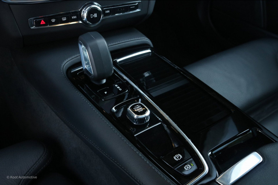 Volvo V90 Volvo V90 T8 Recharge AWD Ultimate Dark | SOH 98% | 455 PK | Pano | Long Range | Harman Kardon | HUD | Trekhaak