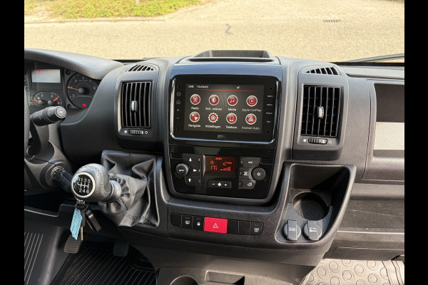 Citroën Jumper 2.2 BlueHDi 140PK E6 L3H2 3.3t ✓ 3-zits ✓imperiaal ✓camera ✓navigatie ✓clima