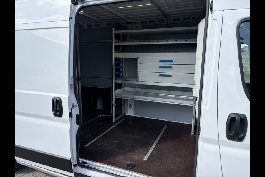 Citroën Jumper 2.2 BlueHDi 140PK E6 L3H2 3.3t ✓ 3-zits ✓imperiaal ✓camera ✓navigatie ✓clima