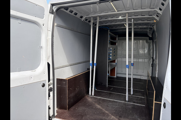 Citroën Jumper 2.2 BlueHDi 140PK E6 L3H2 3.3t ✓ 3-zits ✓imperiaal ✓camera ✓navigatie ✓clima