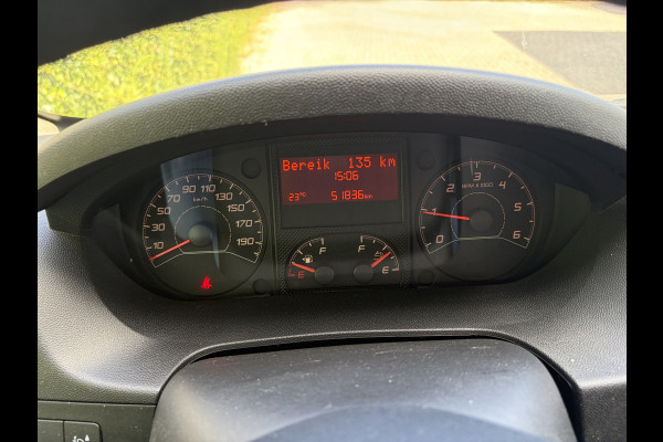 Citroën Jumper 2.2 BlueHDi 140PK E6 L3H2 3.3t ✓ 3-zits ✓imperiaal ✓camera ✓navigatie ✓clima