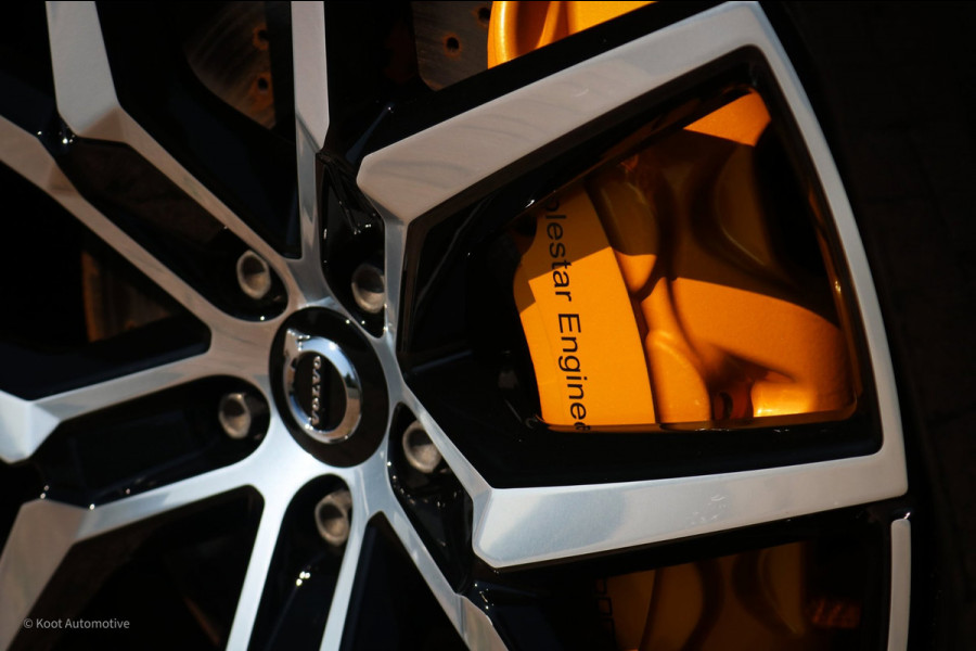 Volvo XC60 2.0 T8 Plug-in-hybrid AWD Polestar Engineered | SOH 97% | Long Range | Pano | Trekhaak | Harman/Kardon