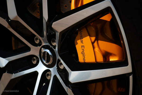 Volvo XC60 2.0 T8 Plug-in-hybrid AWD Polestar Engineered | SOH 97% | Long Range | Pano | Trekhaak | Harman/Kardon