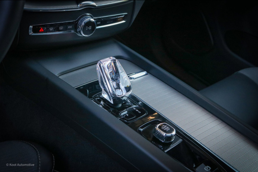 Volvo XC60 2.0 T8 Plug-in-hybrid AWD Polestar Engineered | SOH 97% | Long Range | Pano | Trekhaak | Harman/Kardon