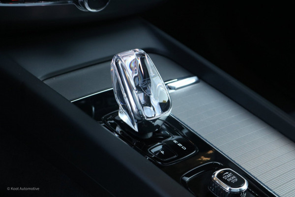 Volvo XC60 2.0 T8 Plug-in-hybrid AWD Polestar Engineered | SOH 97% | Long Range | Pano | Trekhaak | Harman/Kardon