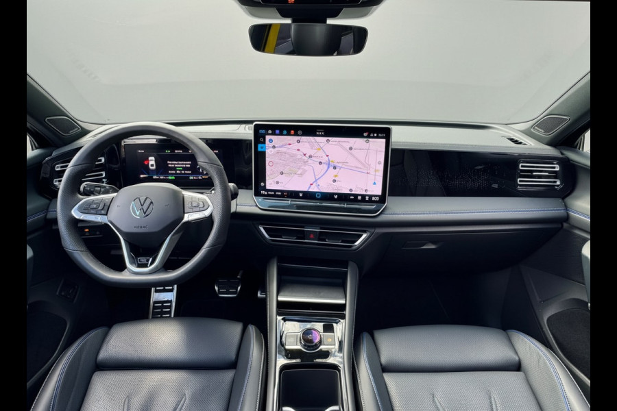 Volkswagen Tiguan 1.5 eHybrid 272PK DSG R-LINE SPORT LEDER/HARMAN-KARDON/PANORAMADAK