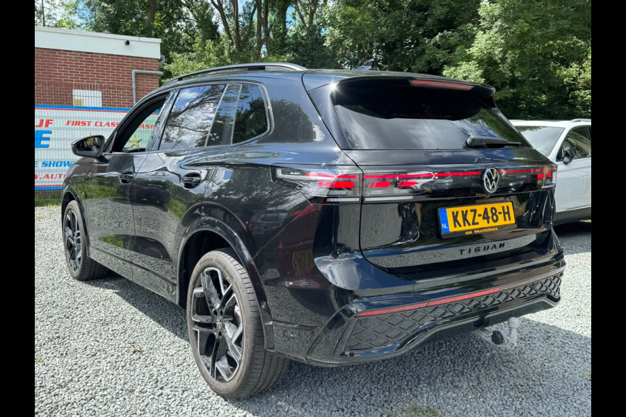 Volkswagen Tiguan 1.5 eHybrid 272PK DSG R-LINE SPORT LEDER/HARMAN-KARDON/PANORAMADAK