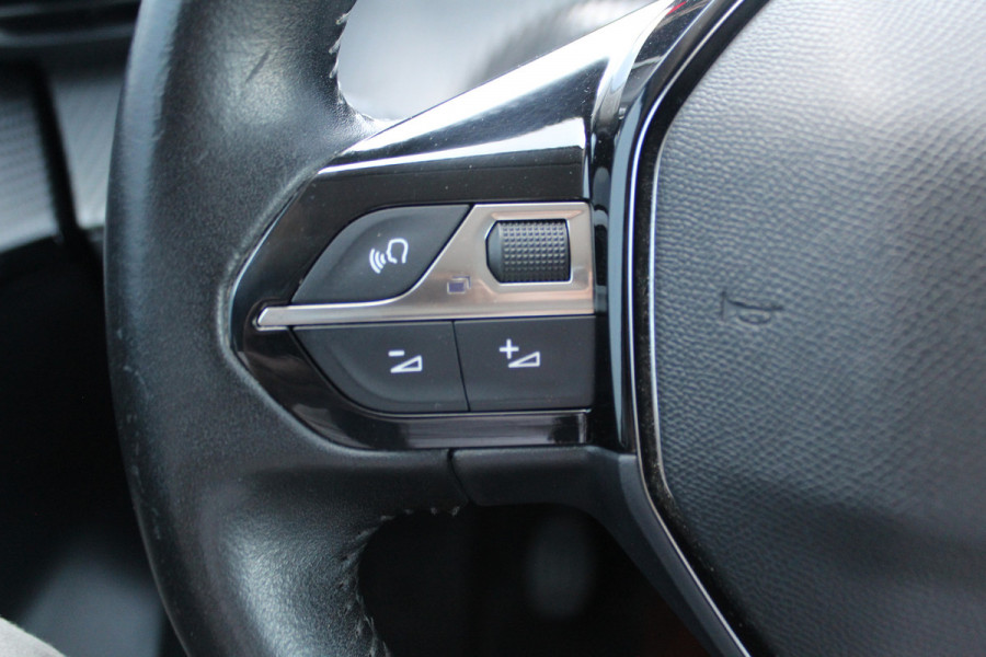 Peugeot 208 1.2 Turbo 101PK Allure Pack Airco, Pdc, Lichtmetalen Velgen, Cruise Controle, Led Verlichting,