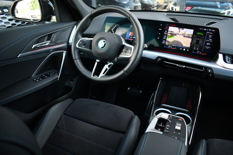 BMW X1 xDrive25e M-Sport Premium ACC-voorbereiding 18inch Camera AC-Snelladen