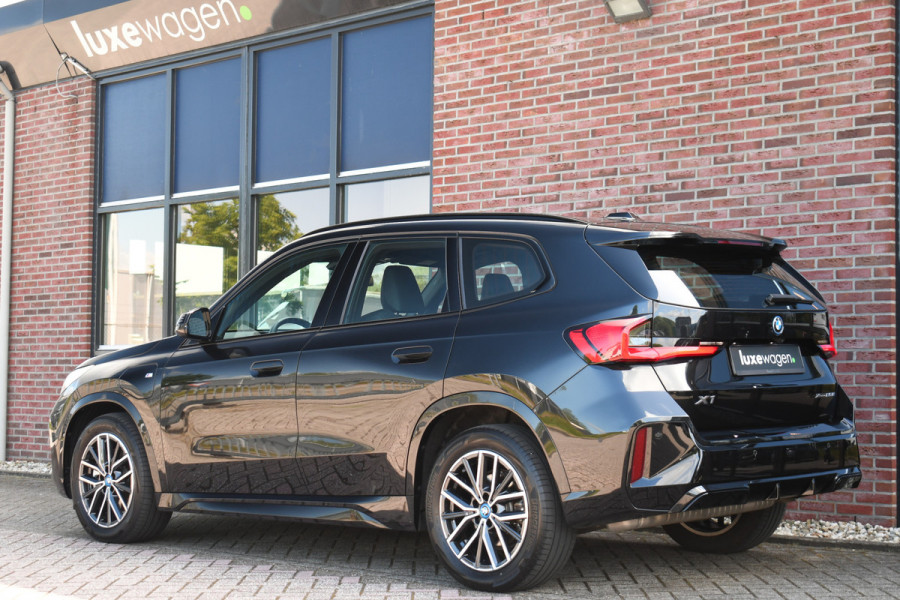 BMW X1 xDrive25e M-Sport Premium ACC-voorbereiding 18inch Camera AC-Snelladen