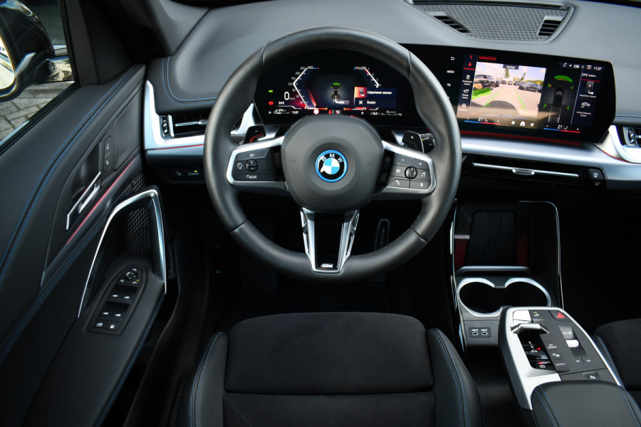 BMW X1 xDrive25e M-Sport Premium ACC-voorbereiding 18inch Camera AC-Snelladen