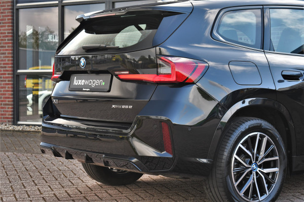BMW X1 xDrive25e M-Sport Premium ACC-voorbereiding 18inch Camera AC-Snelladen