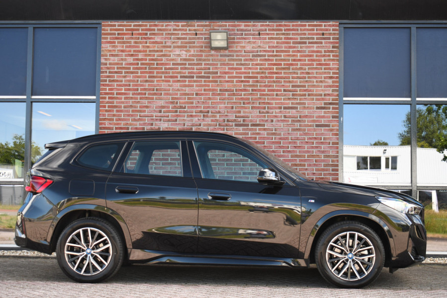 BMW X1 xDrive25e M-Sport Premium ACC-voorbereiding 18inch Camera AC-Snelladen