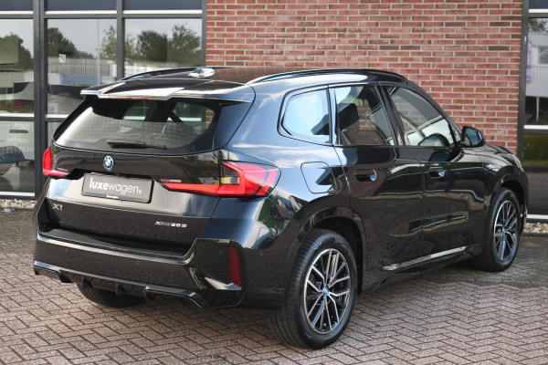 BMW X1 xDrive25e M-Sport Premium ACC-voorbereiding 18inch Camera AC-Snelladen