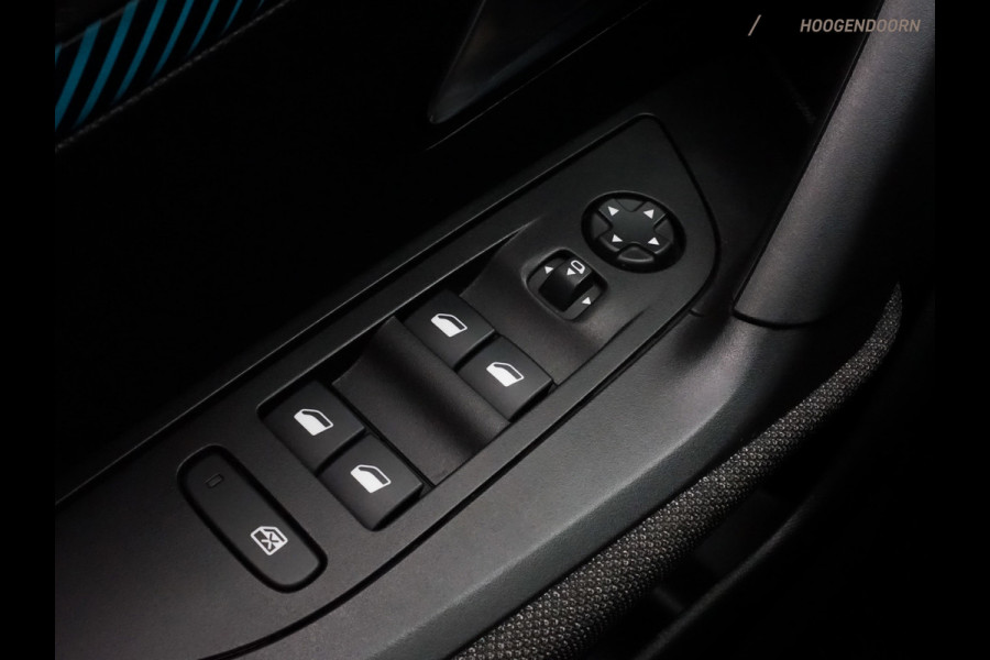 Peugeot 2008 1.2 PureTech Allure (APPLE CARPLAY,LED VERLICHTING,CLIMATE,CRUISE,SPORTSTOELEN,LM-VELGEN,TOPCONDITIE)