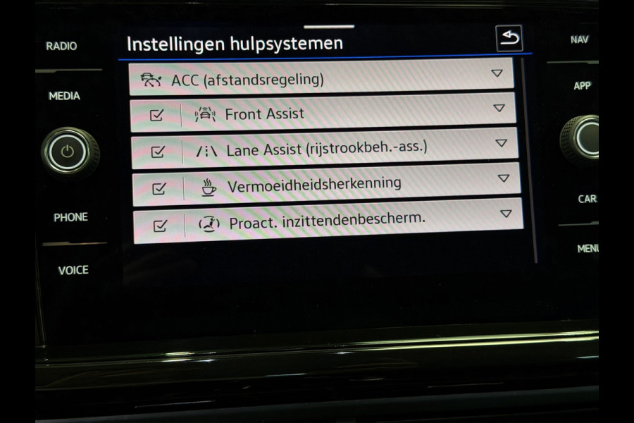 Volkswagen T-Cross 1.5 TSI Style|150PK|Automaat|ACC|LED|Winterpack|PDC