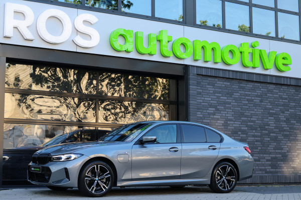 BMW 3-serie 330e M-SPORT | BTW |  ACC | MEMORY | HUD | LED | KEYLESS | 360 |